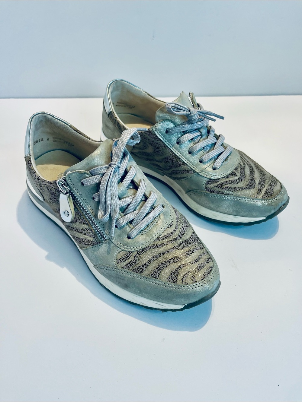 Remonte Leather Sneakers Women US 6.5 EU 37 Gray Comfort Walking Shoes Zip Lace